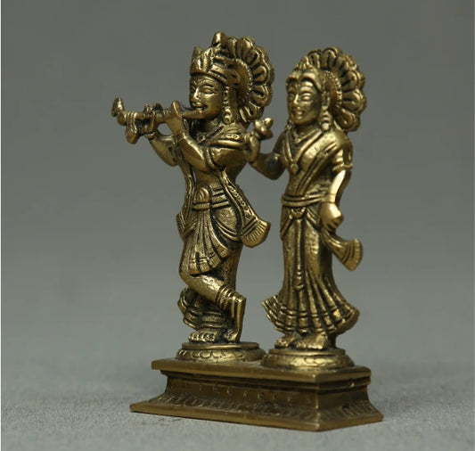 Radha Krishnar Base 1.4kg