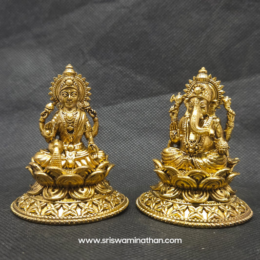 Ganesh Sitting on Elegant Round Lotus
