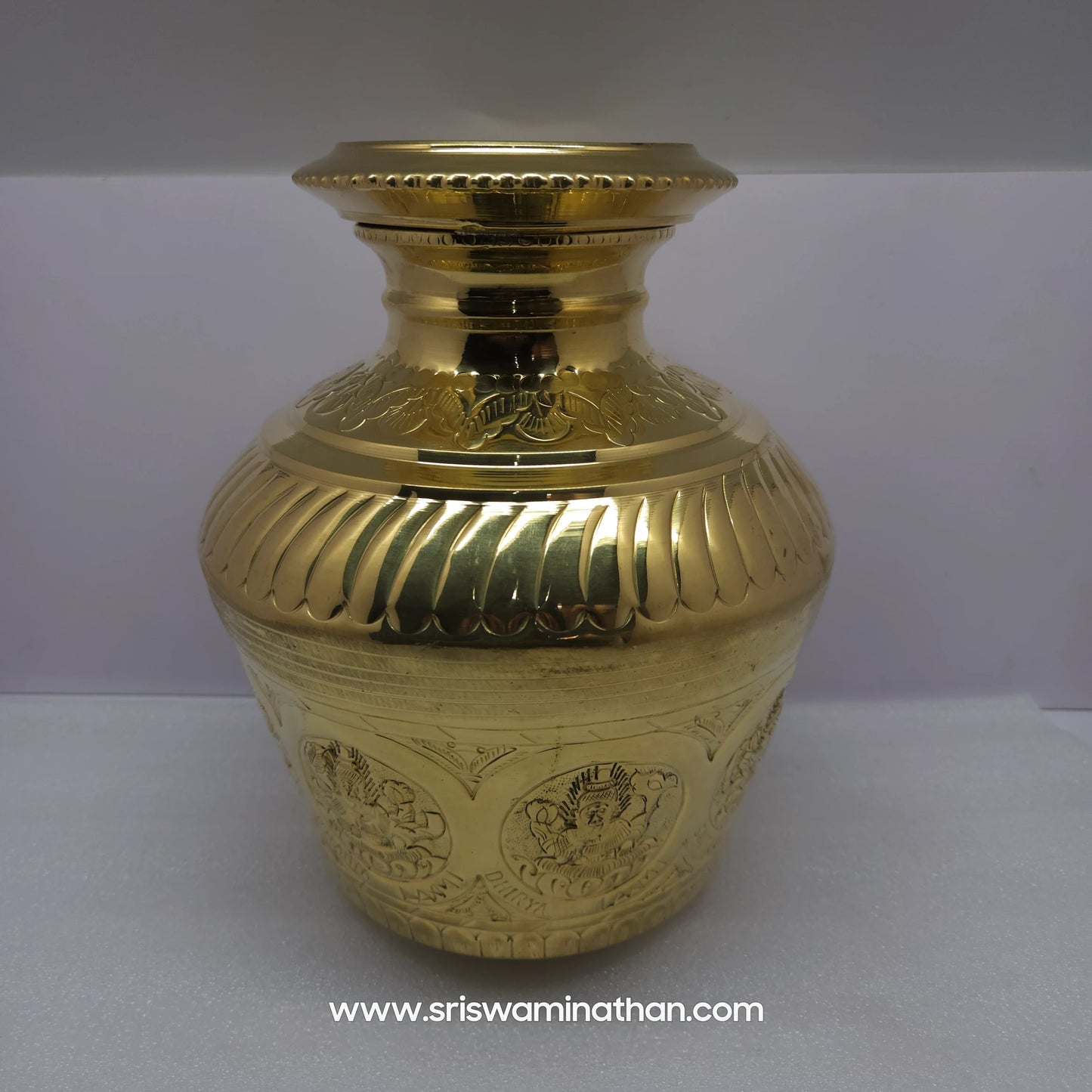 Brass Ashtalakshmi Kudam