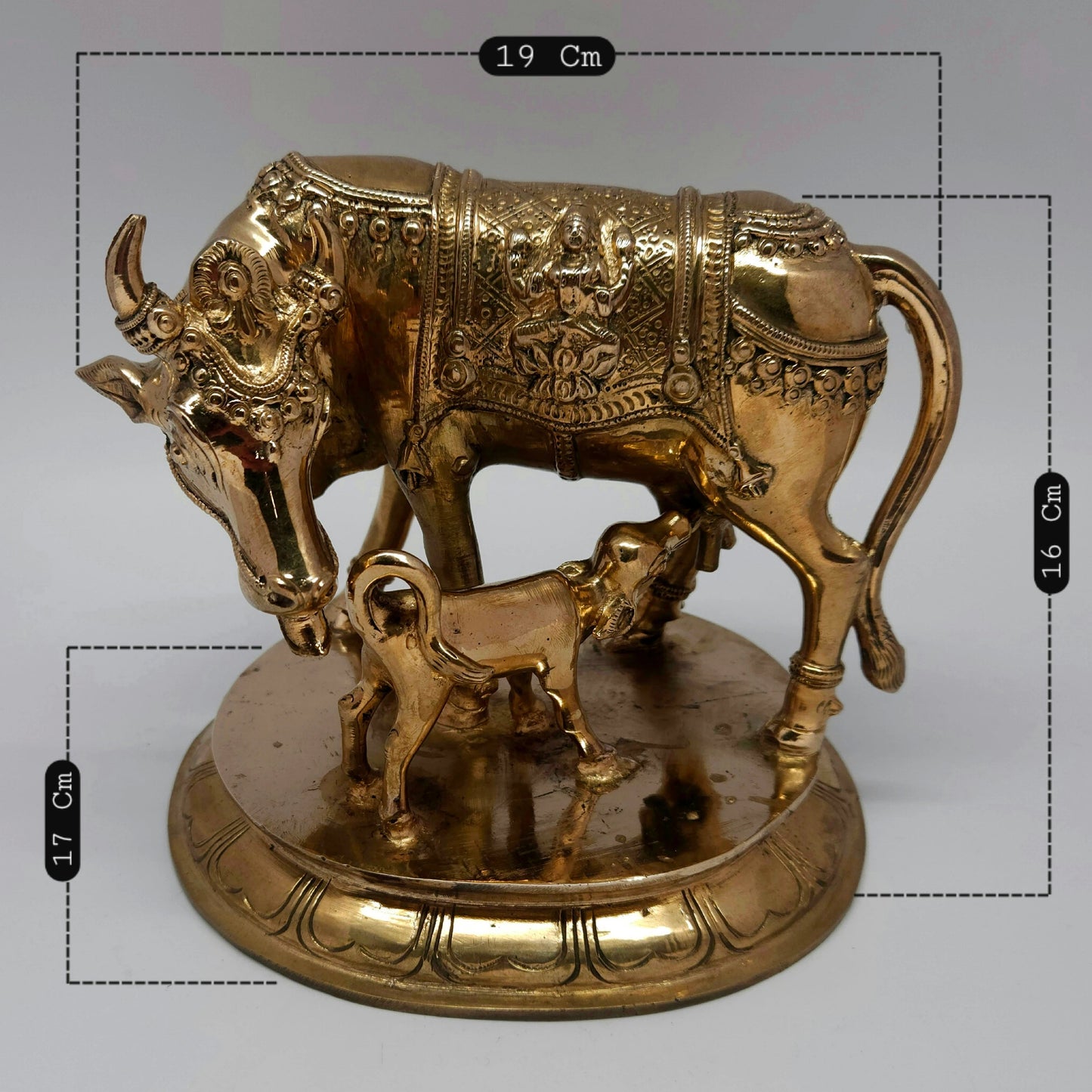 Cow calf panchaloha 4 kg