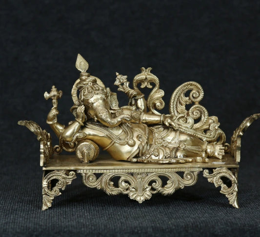 Bed Vinayagar 10 9.990 Gm