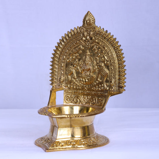 Lingabhairavi Vilakku – Traditional Brass Oil Lamp with Goddess Carving