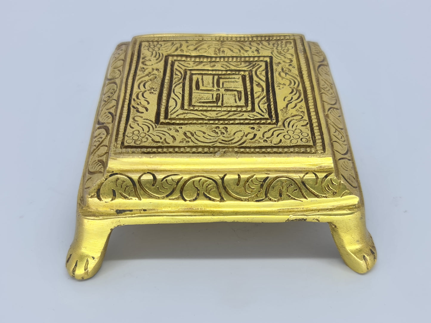 Stool Square ( Choki )