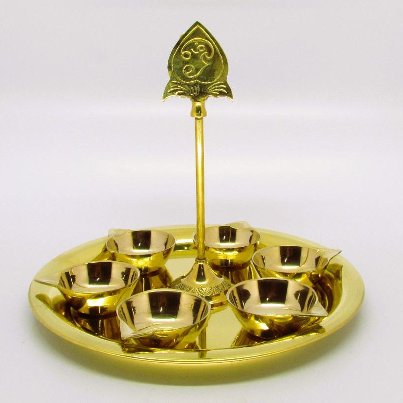 Murugan Puja Kit - Arumuga Vilakku Set with Vel|Deluxe Arumuga Vilakku Set with Vel and Plate|Arumugan Thiru Vilakku Set (Periya)