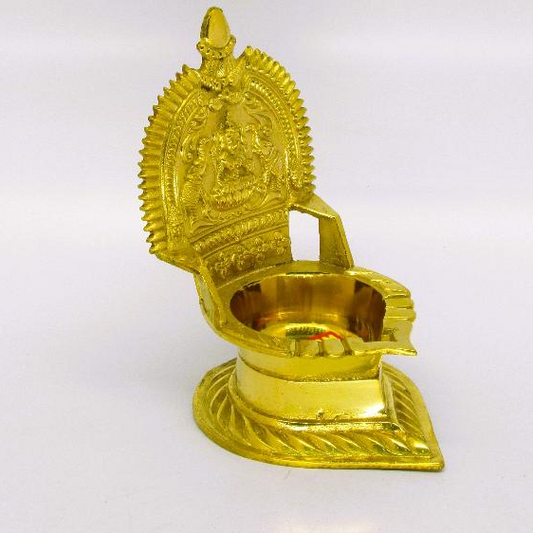 Divine Sridevi Kamatchi Brass Vilakku 5