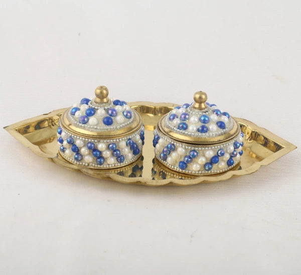 Oval Muthu Kunguma Simil