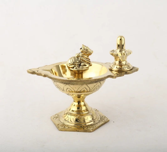 Brass Pradhosa Vilakku