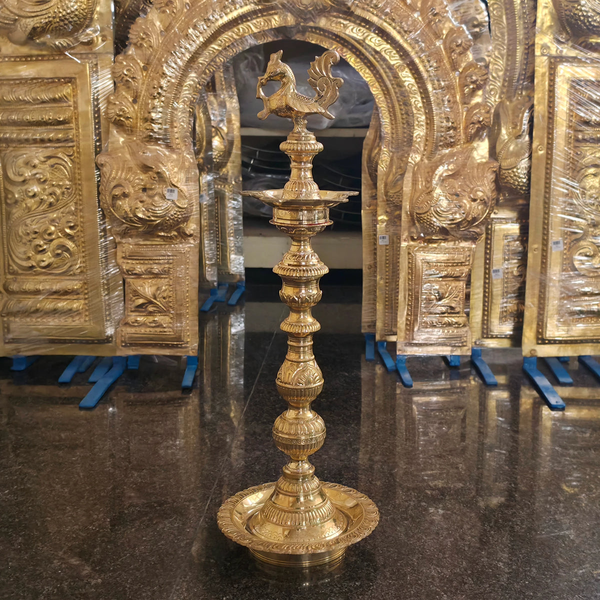 2 feet kutthu vilakku nagas ap