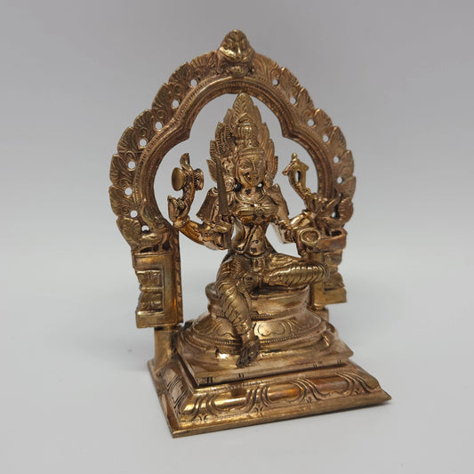 Sri Swaminathan and Co Panchaloha Karumari Amman statue 5 inch 13cm height side posture view facing right side highlighting damaru drum profile and base depth measurements