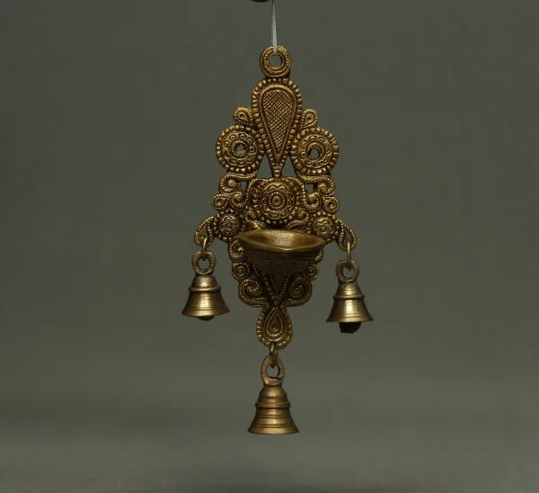Hanging Deep Antique