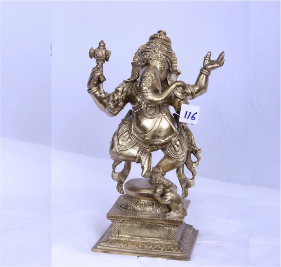 Dancing Vinayagar 12 8.150 Gm