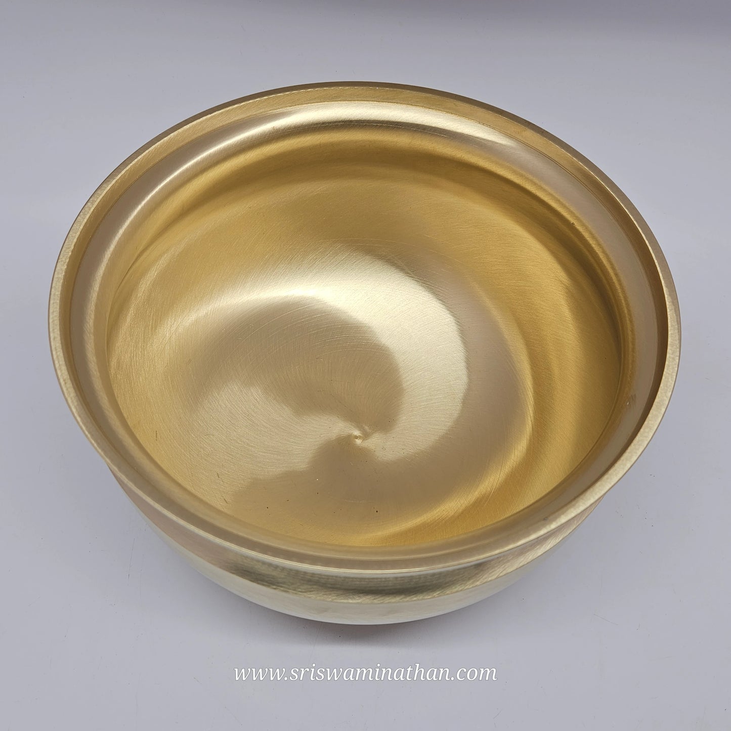 Bronze Paruppu Satti