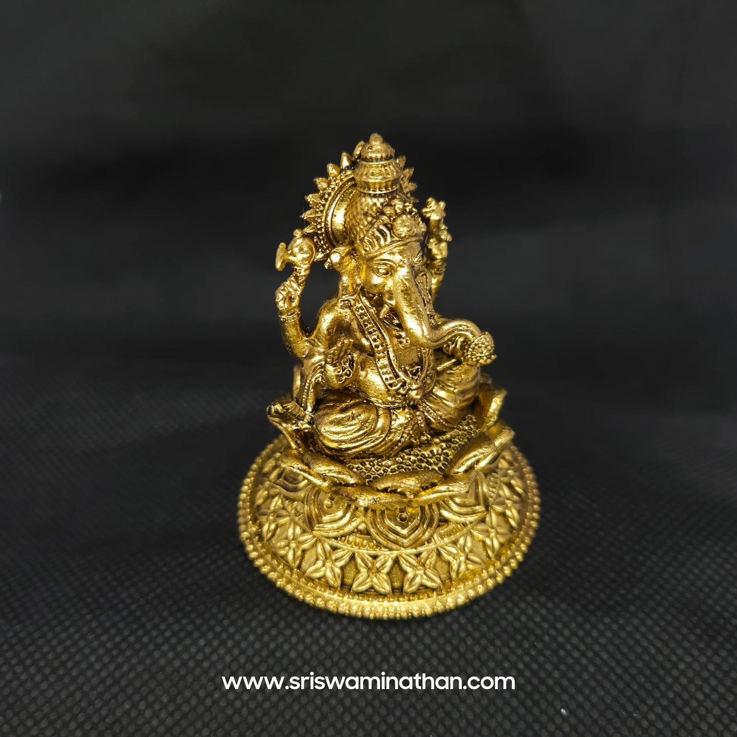 Ganesh Sitting on Elegant Round Lotus