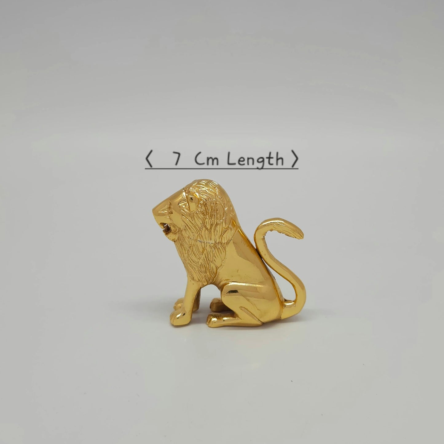 Lion Sitting 250 Gm