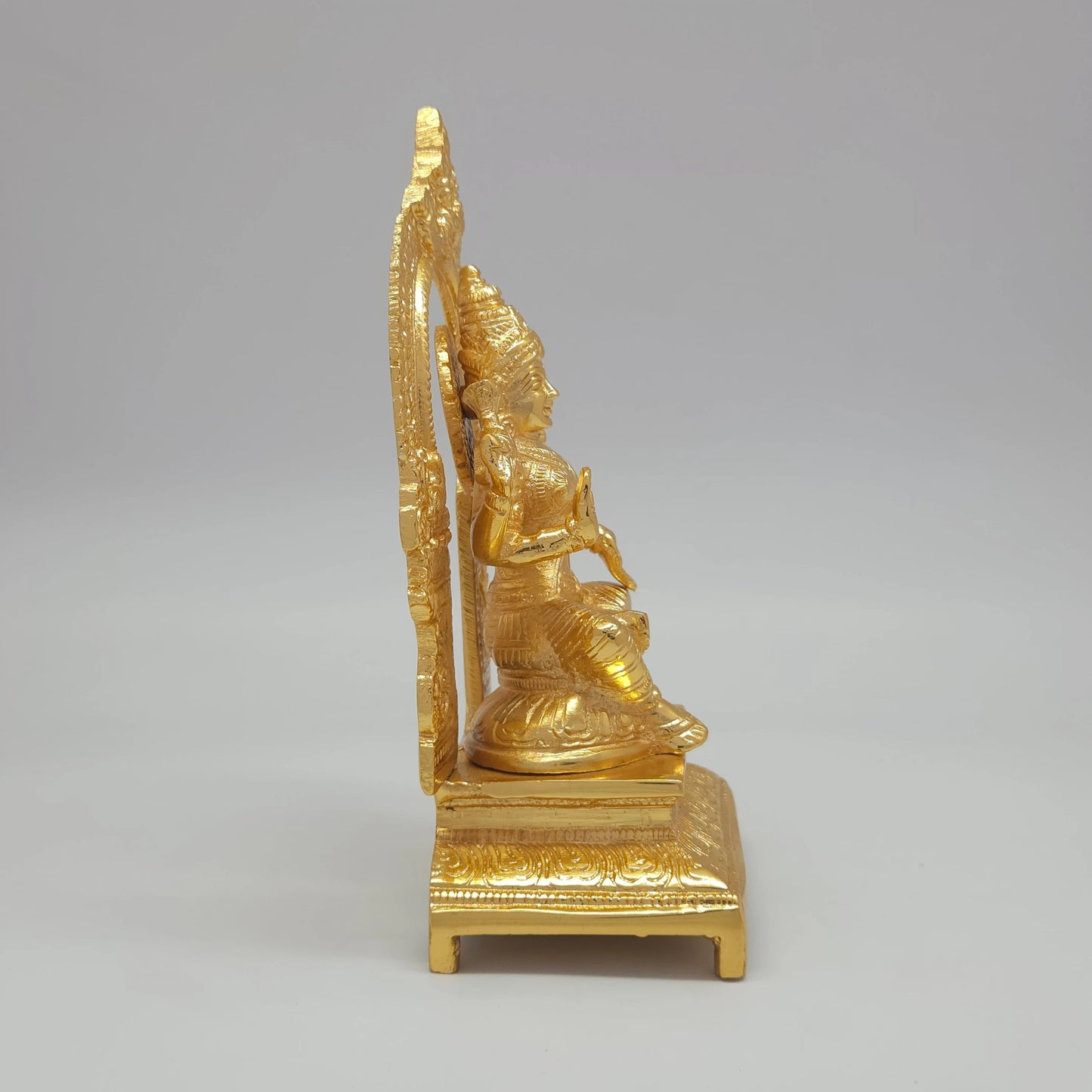 Prabhavali Lakshmi on peedam