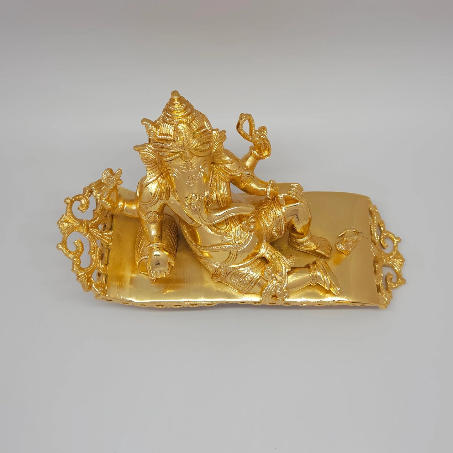 Nithra ganesh