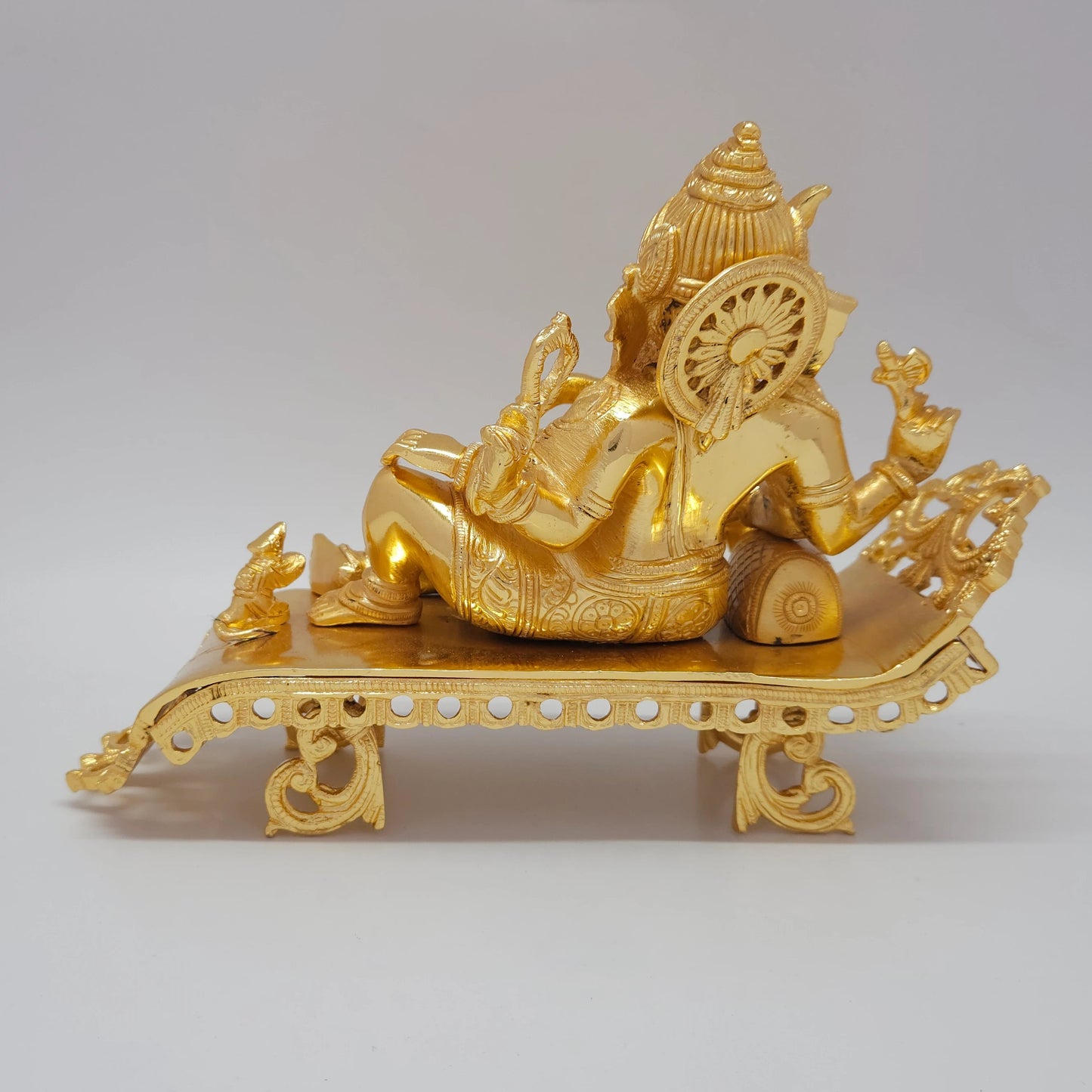 Nithra ganesh