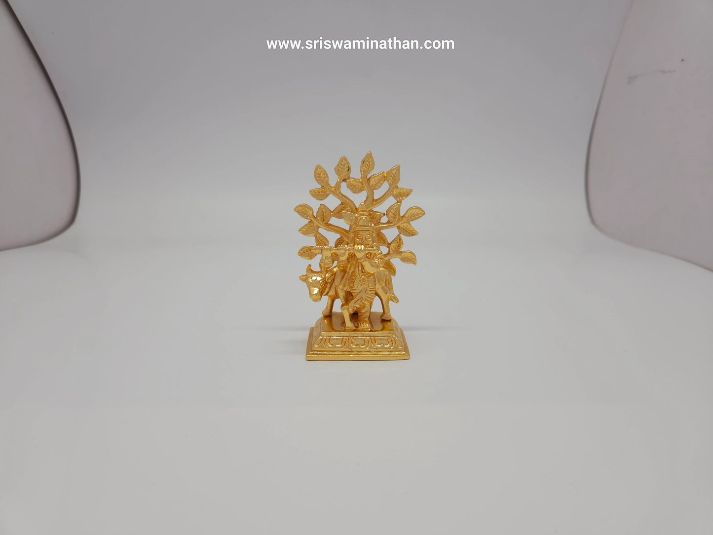 Tree krishna 16352