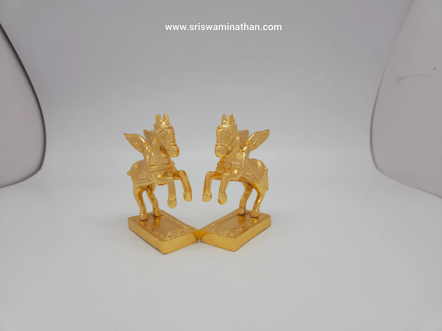 Flying horse 16506
