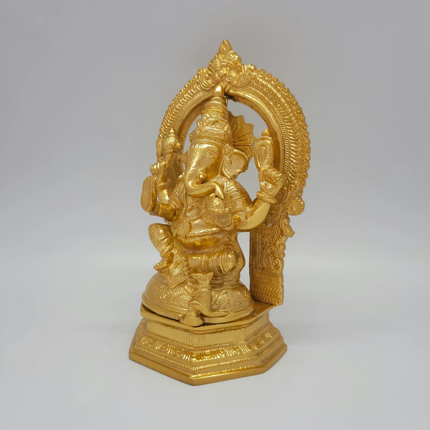 Ganesh 13838