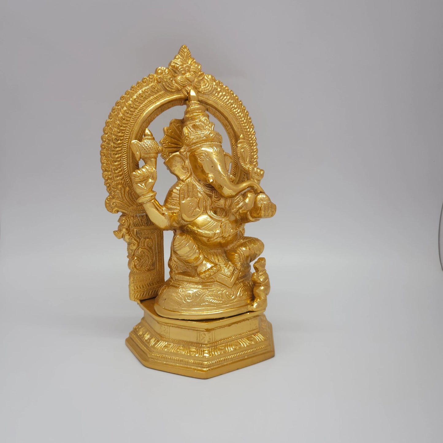 Ganesh 13838