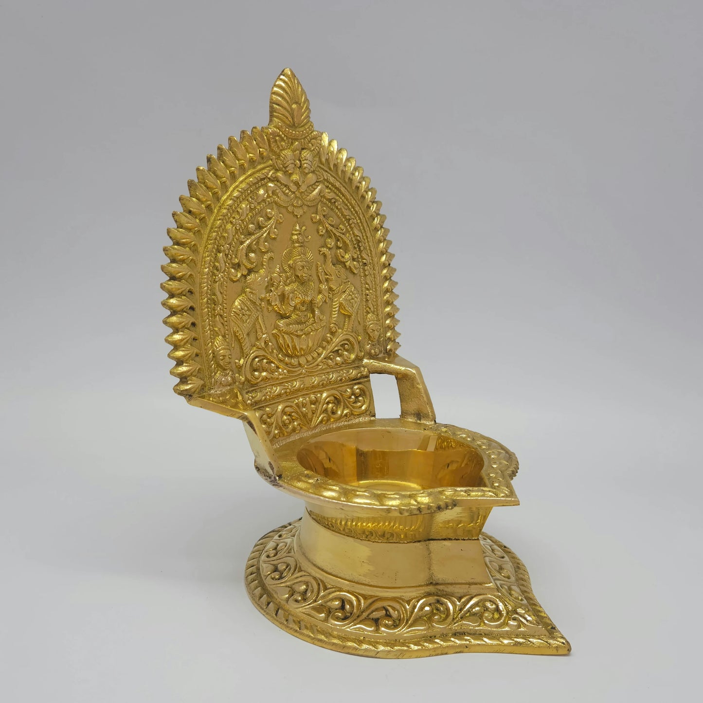 Lingabhairavi Vilakku – Traditional Brass Oil Lamp with Goddess Carving