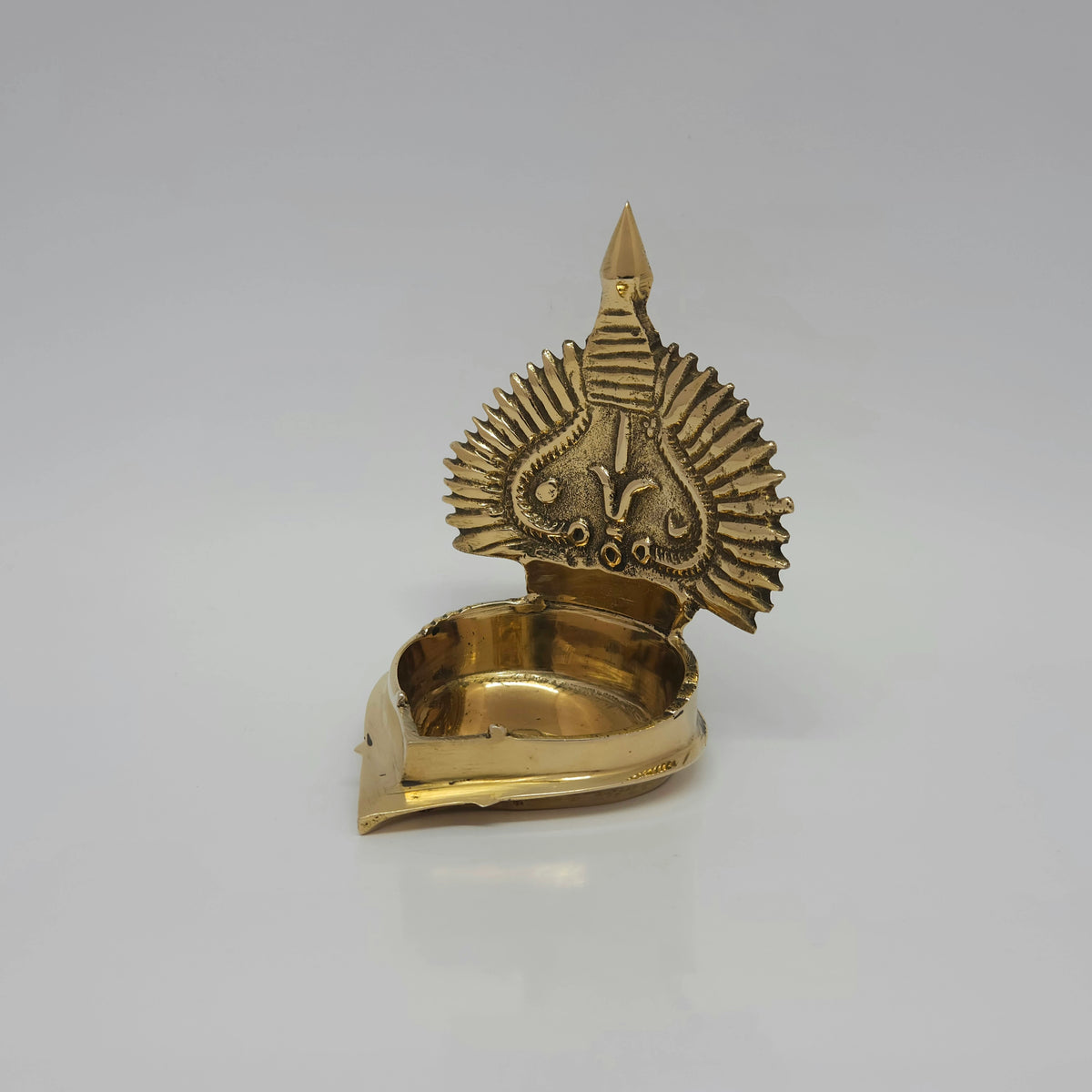Namam Vilakku Spiritual Brass oil lamp