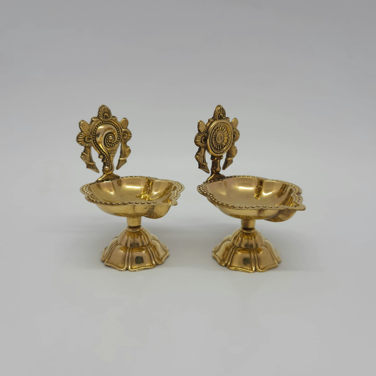 Sangu chakra deepam