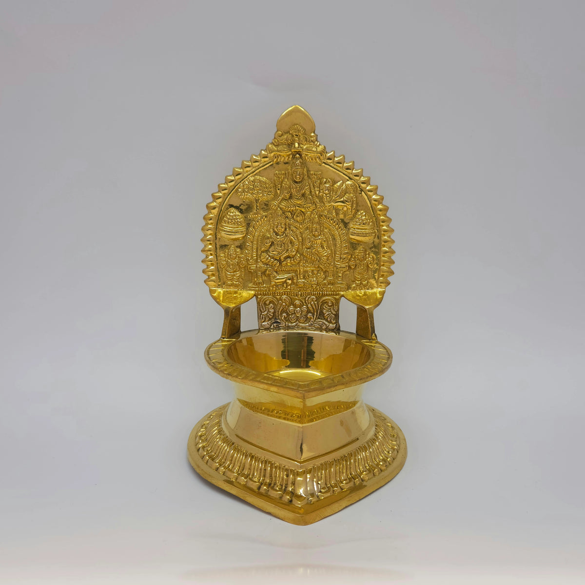 Kubera lakshmi 15772