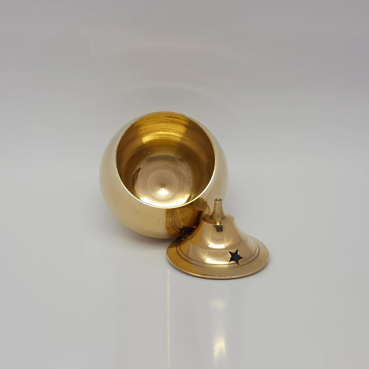 Kapoor lamp