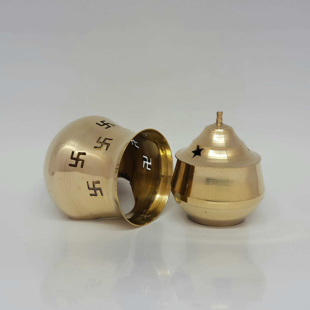 Kapoor lamp single deck