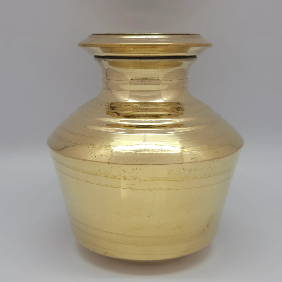 Brass kudam