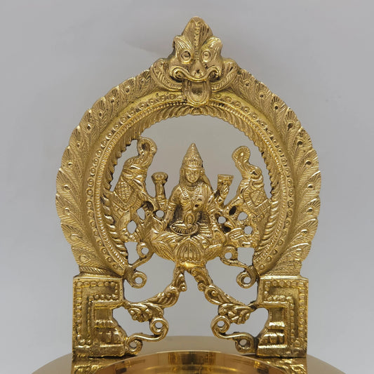 Gajalakshmi Vilakku