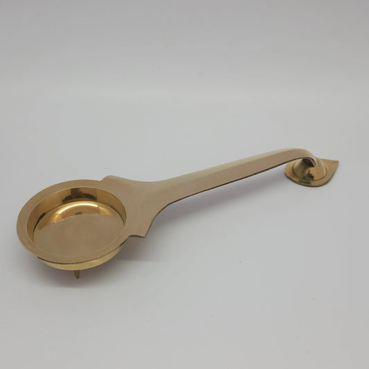 Aarthi with extra large handle