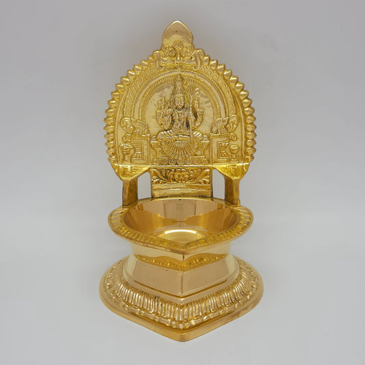 Karumbhu kamatchi vilakku