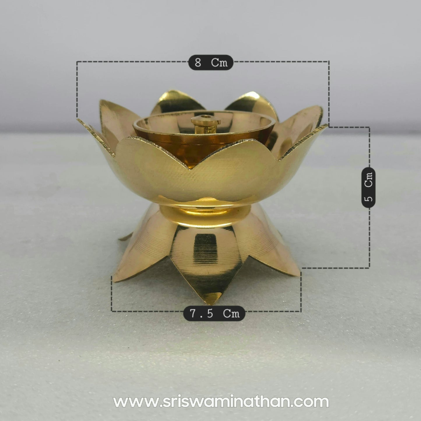 Kamal Nanda Deepam Puja Lamp - Spiritual Decor for Home 4.4|Brass spiritual decor
