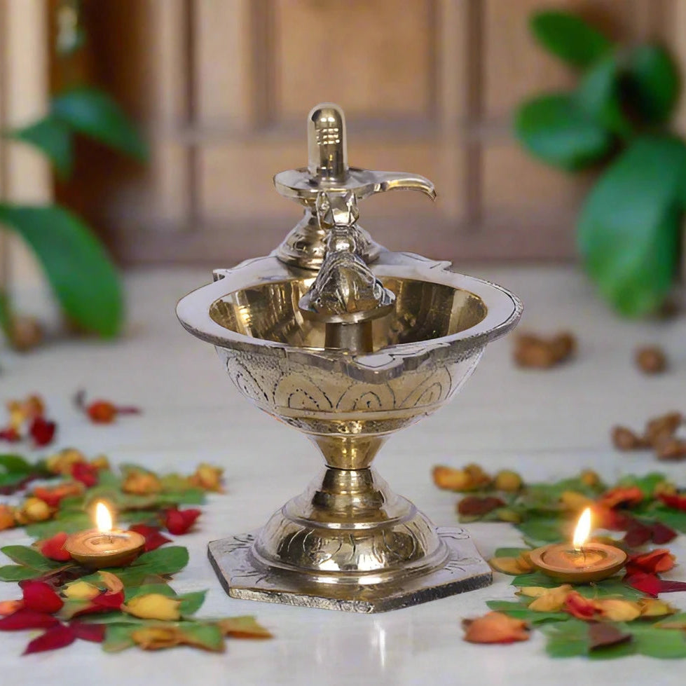 Brass Pradhosa Vilakku
