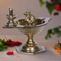 Brass Pradhosa Vilakku