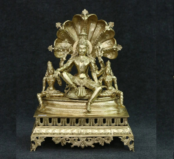 Maha Vishnu 27 Inch