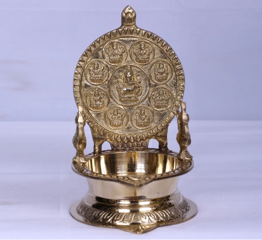 Asthalakshmi Vilakku No.4