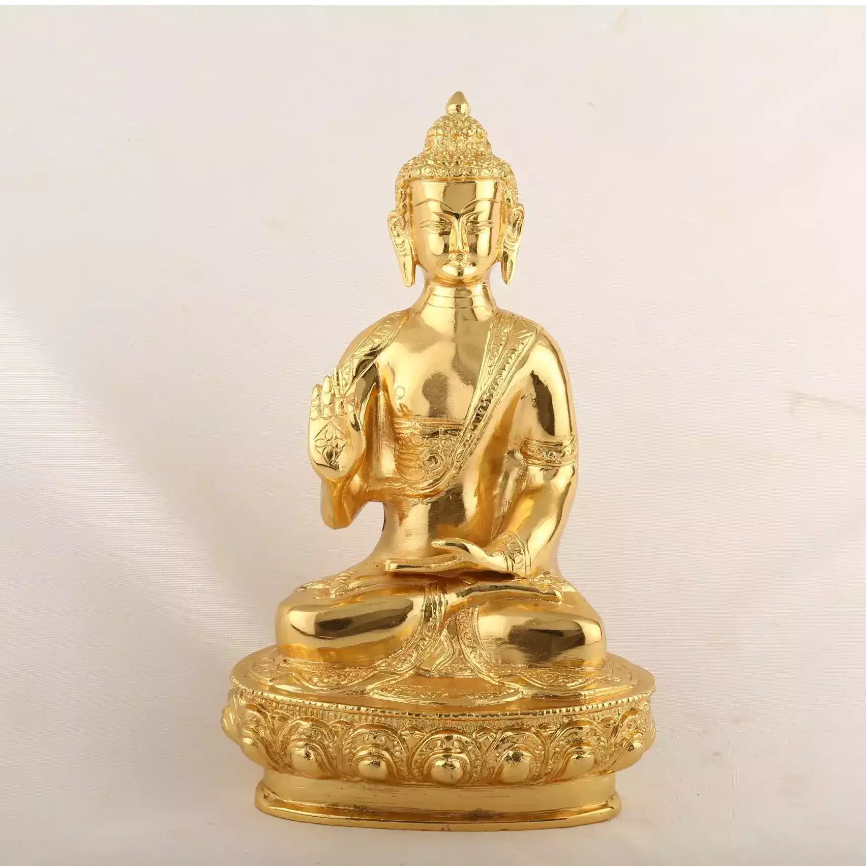 Peaceful Gautam Buddha Idol in Brass – Ideal for Home or Gifting