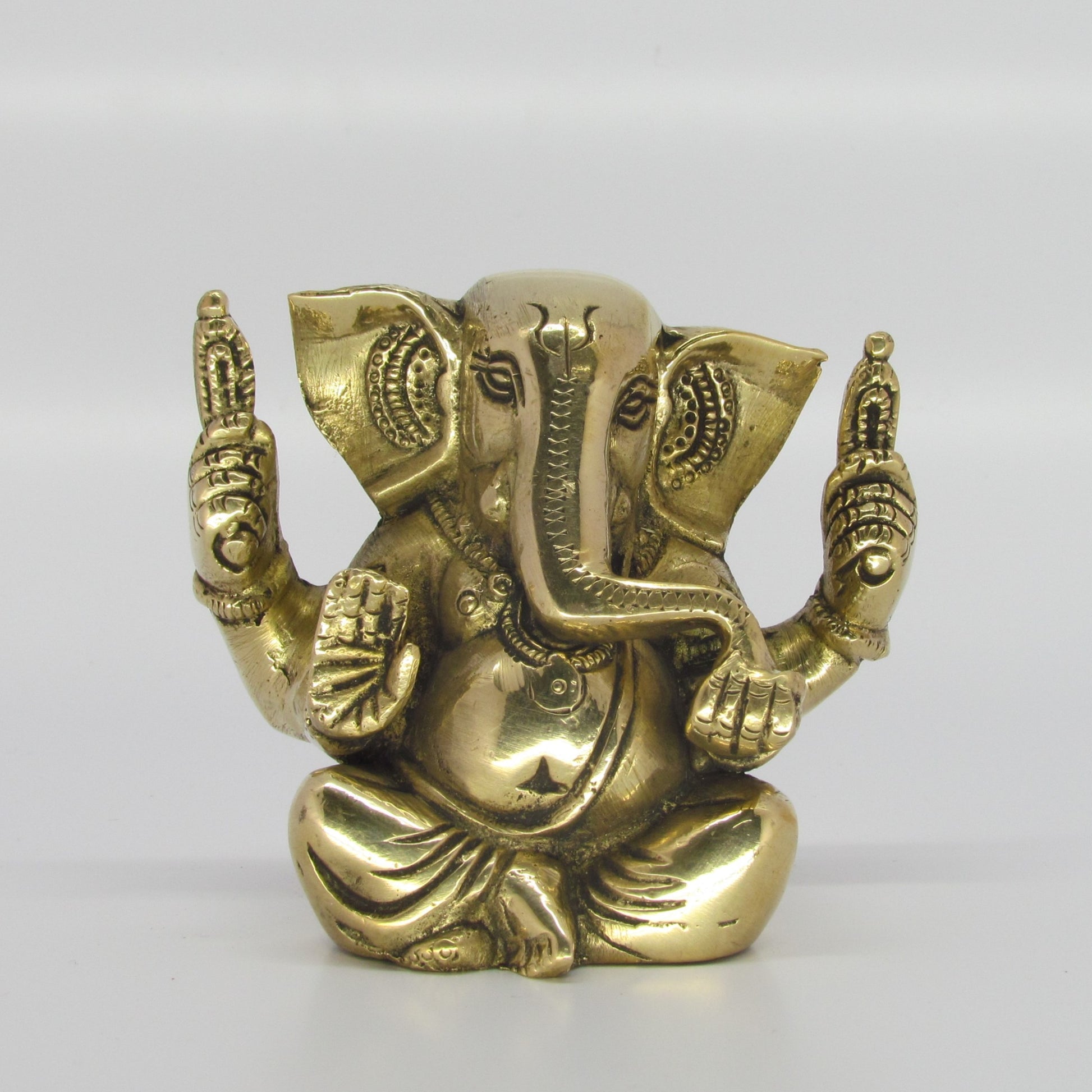 Siddhivinayaka Ganesha Idol in Antique Brass Finish – Traditional Pooja Decor from Sri Swaminathan & Co.