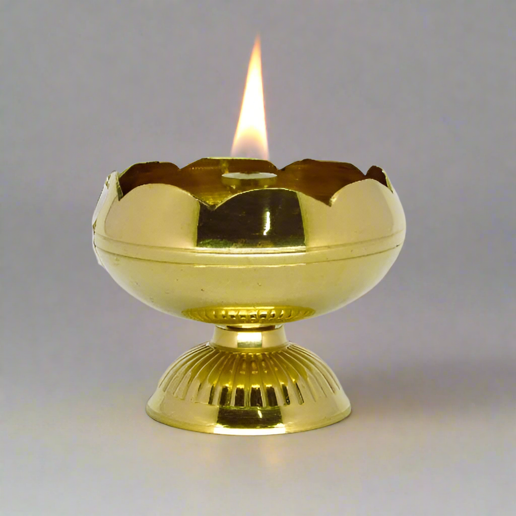 Brass Kamal Nanda Deepam with stand for Puja and Meditation (140g)| Nanda Deepam| Brass Deepam| Lotus Deepam|Spiritual Lighting Puja Lamp