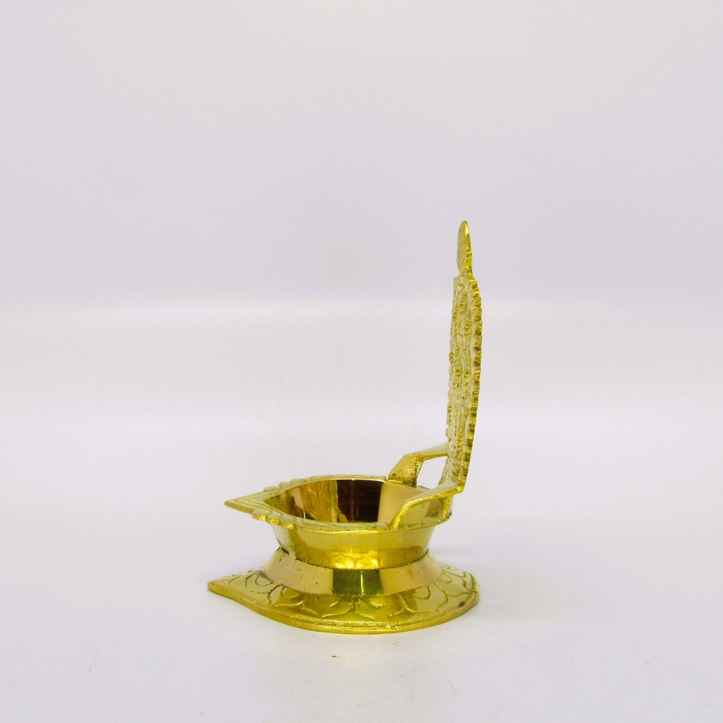 Brass Ashtalakshmi Oil Lamp No.3 – Traditional Pooja Vilakku for Wealth & Prosperity
