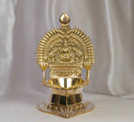 Meenakshi Kamatchi Brass Vilakku No.5