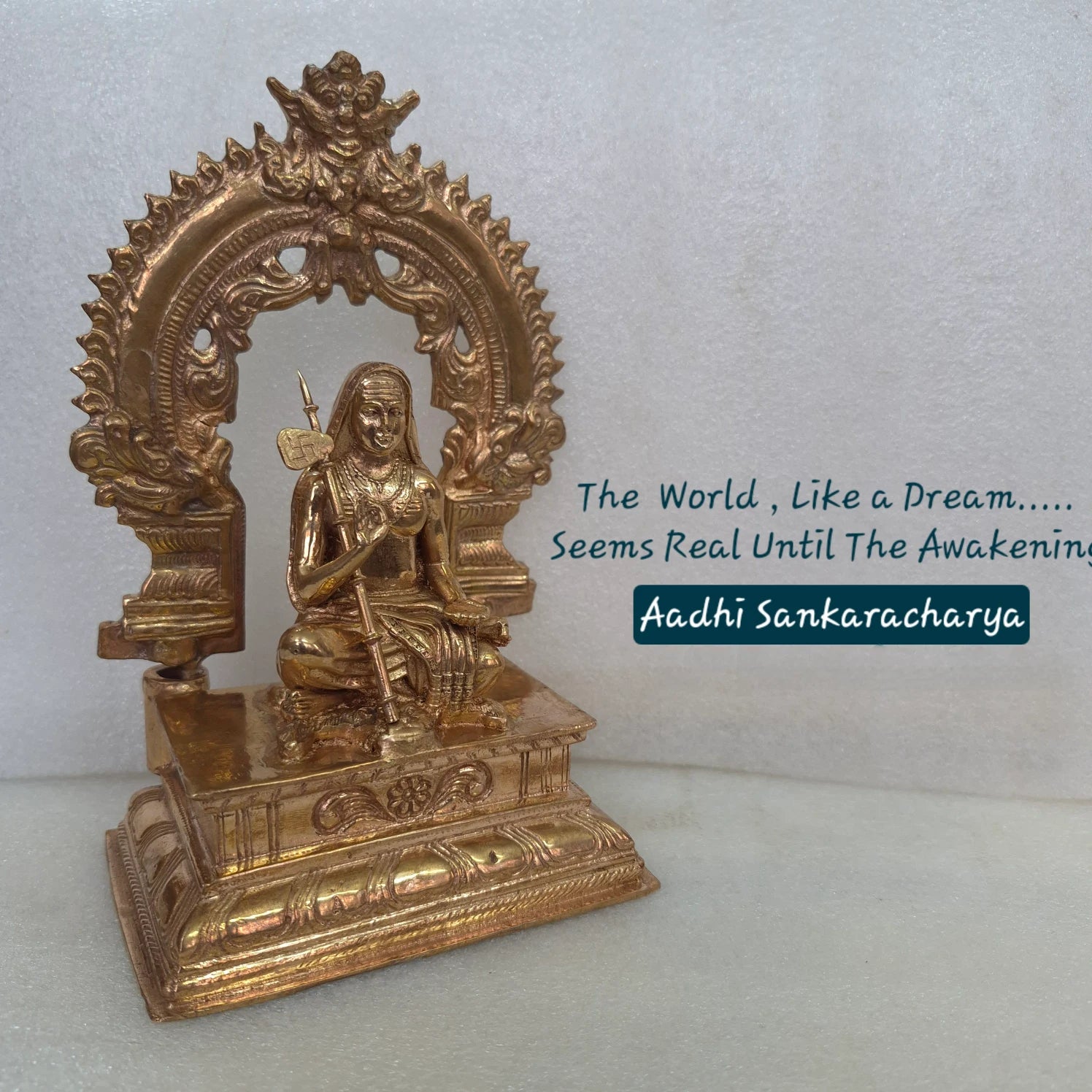 6 Inch Adi Shankaracharya Panchaloha Statue with Prabhavali Lifestyle View Aadhi Sankaracharya — Sri Swaminathan & Co