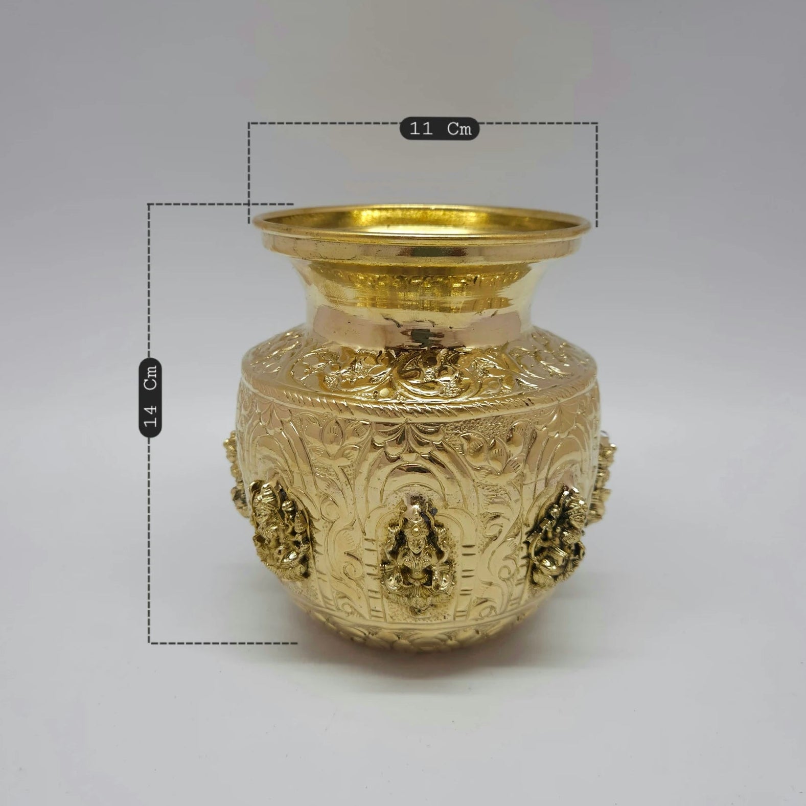 Ashtalakshmi Brass Kalash Kumbakonam Size 11cm Diameter 14cm Height Puja Lota Sombu Kalasam Sri Swaminathan & Co