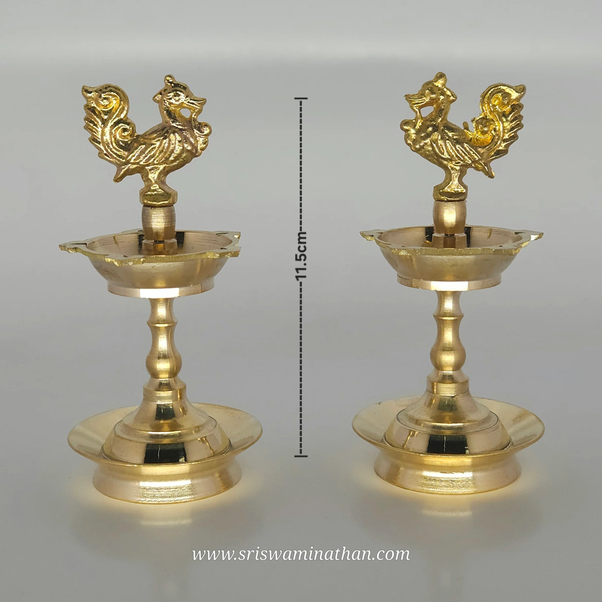 Swan Design Annapatchi Brass Pooja Lamp for Home Mandir and Temple Use