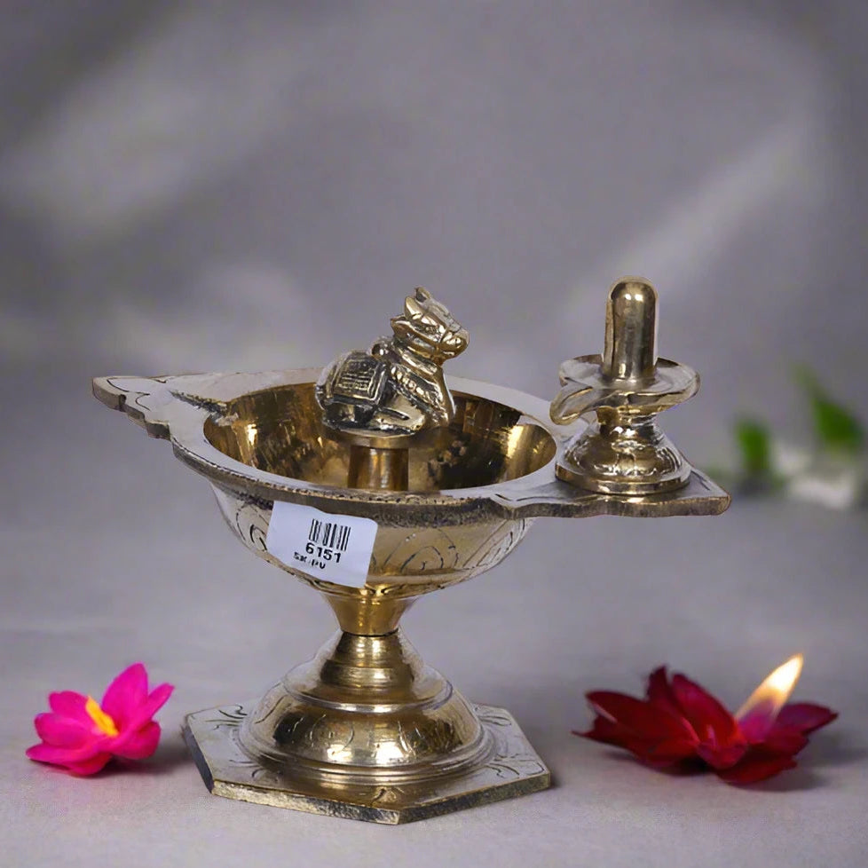Brass Pradhosa Vilakku