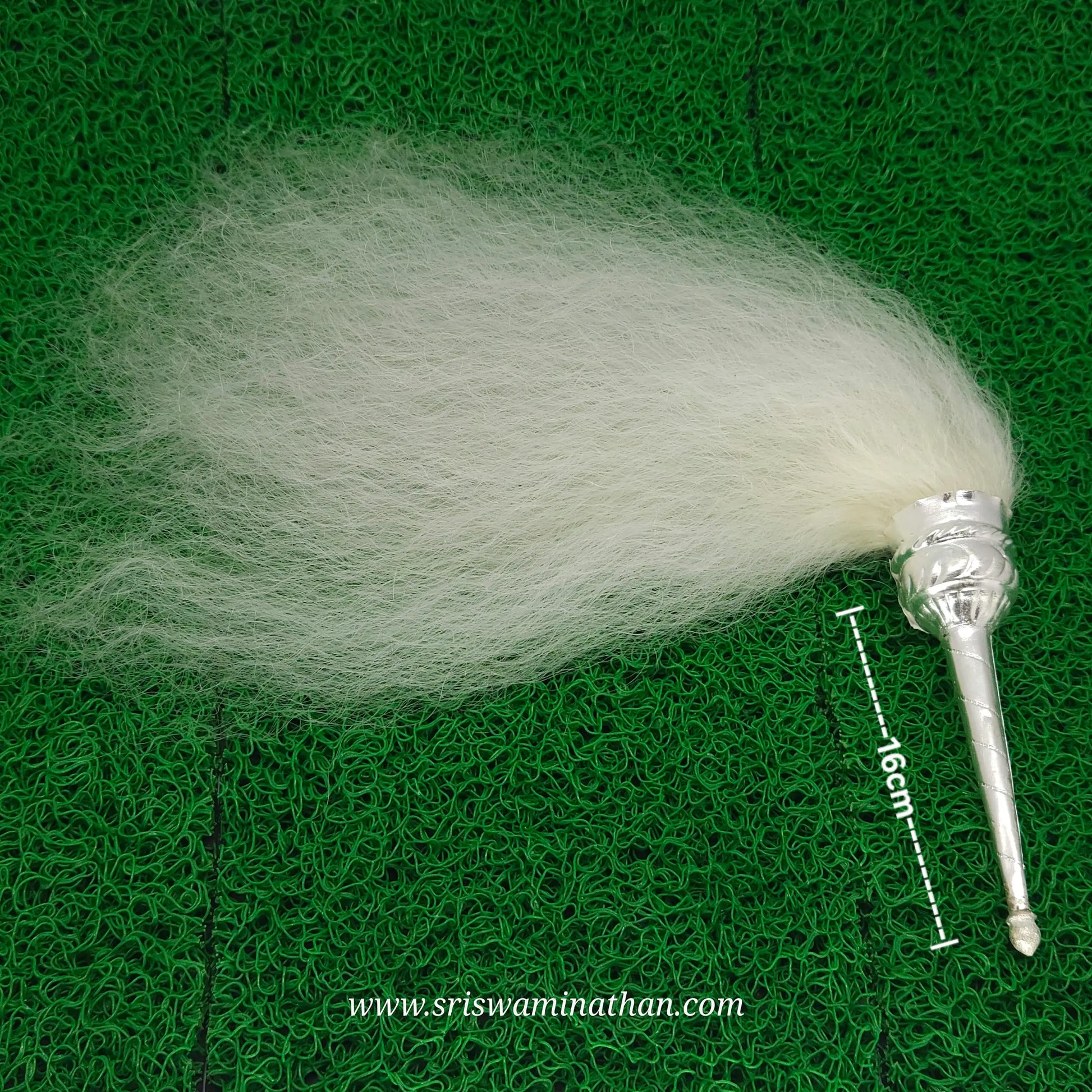 Vensamaram 40gm yak hair density – medium temple pooja accessory